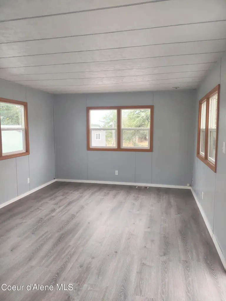 6677 Kaniksu Street Space E5 Bonners Ferry ID 83805