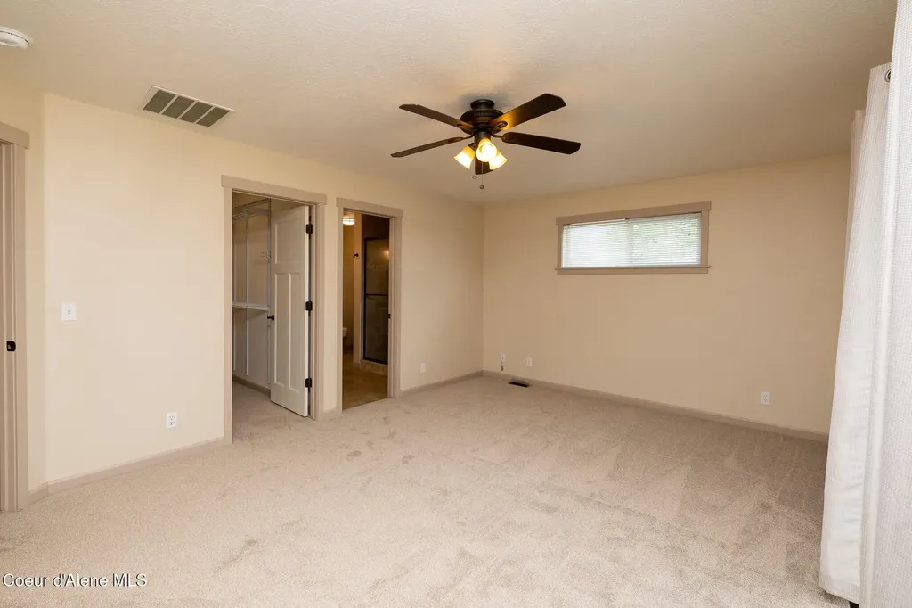10147 W Gallop Lane Post Falls ID 83854