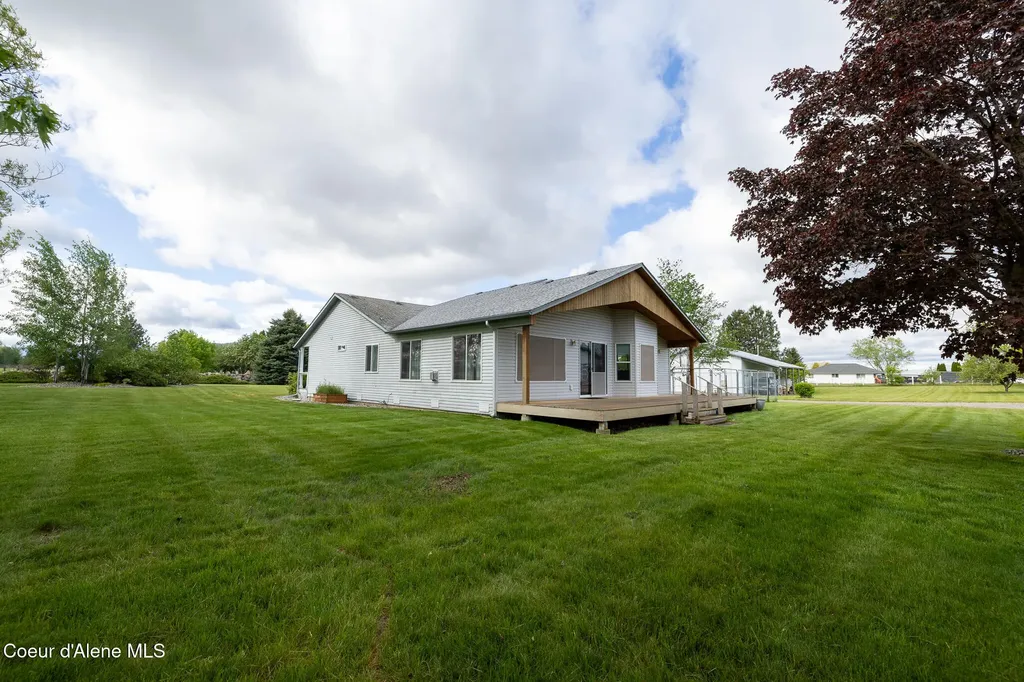 10147 W Gallop Lane Post Falls ID 83854