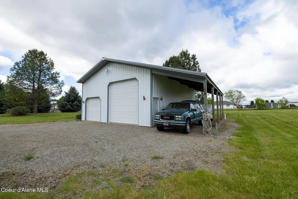 10147 W Gallop Lane Post Falls ID 83854