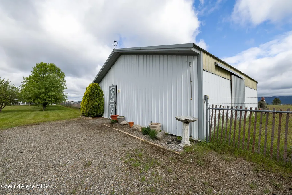10147 W Gallop Lane Post Falls ID 83854