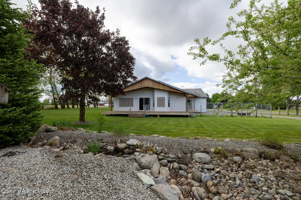 10147 W Gallop Lane Post Falls ID 83854