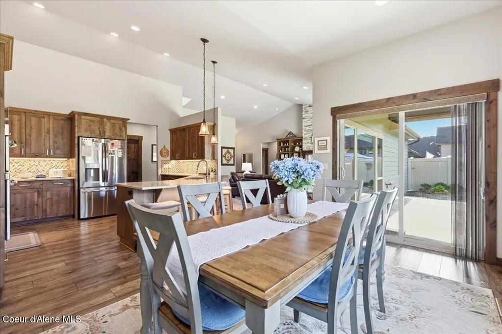 1037 E Gravelstone Court Hayden ID 83835