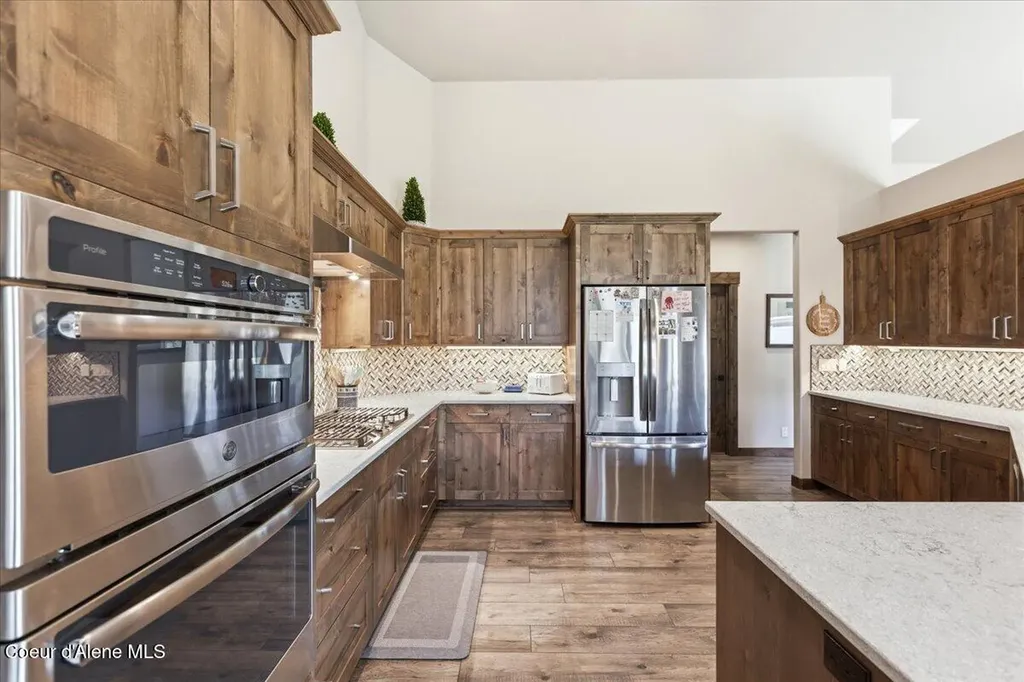 1037 E Gravelstone Court Hayden ID 83835