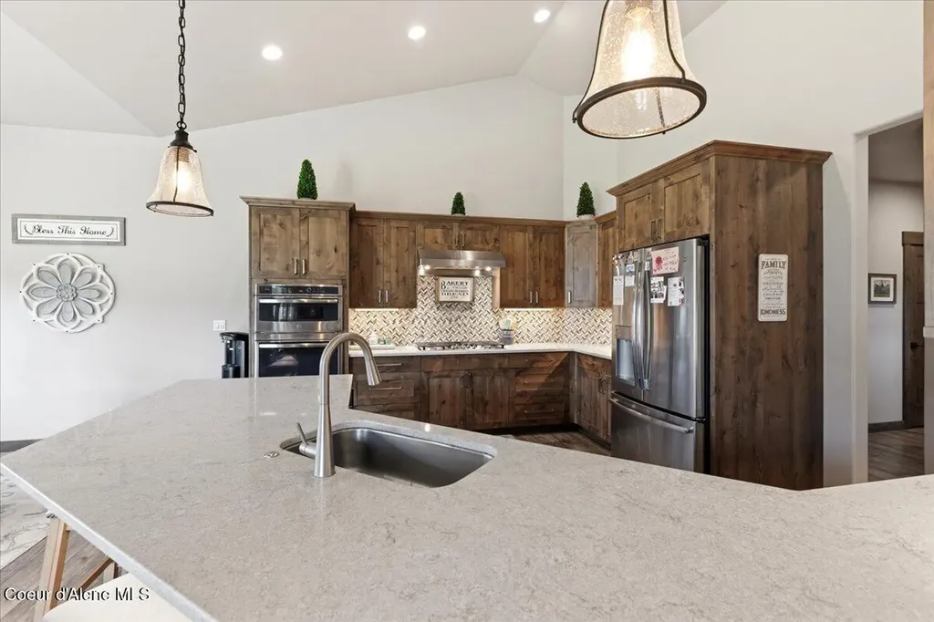 1037 E Gravelstone Court Hayden ID 83835
