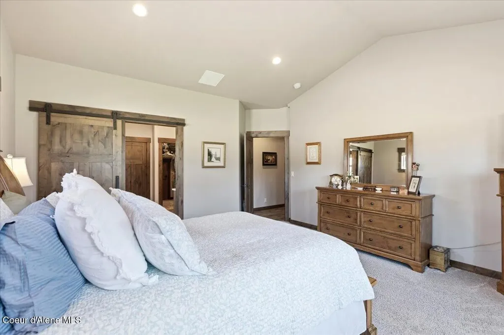 1037 E Gravelstone Court Hayden ID 83835