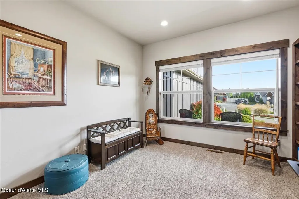 1037 E Gravelstone Court Hayden ID 83835
