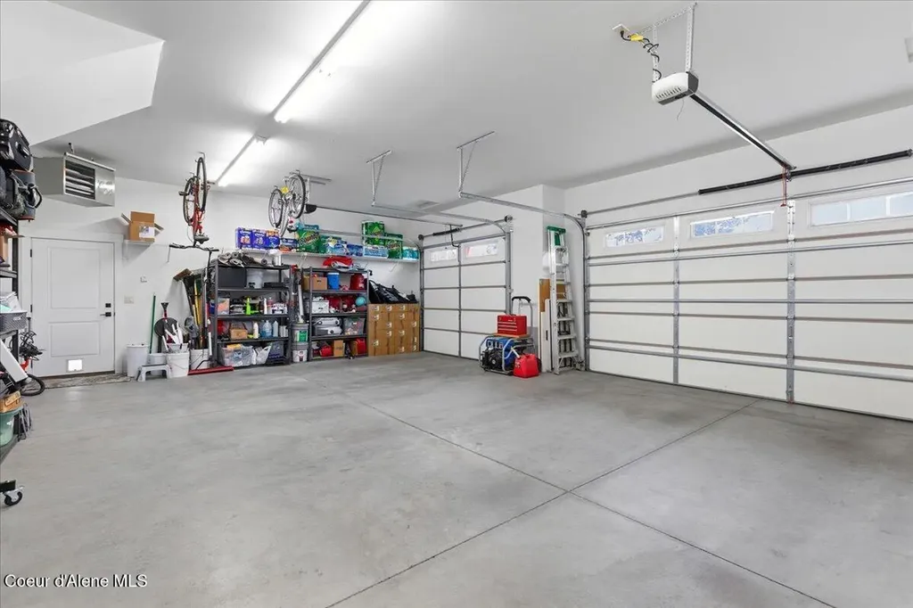 1037 E Gravelstone Court Hayden ID 83835