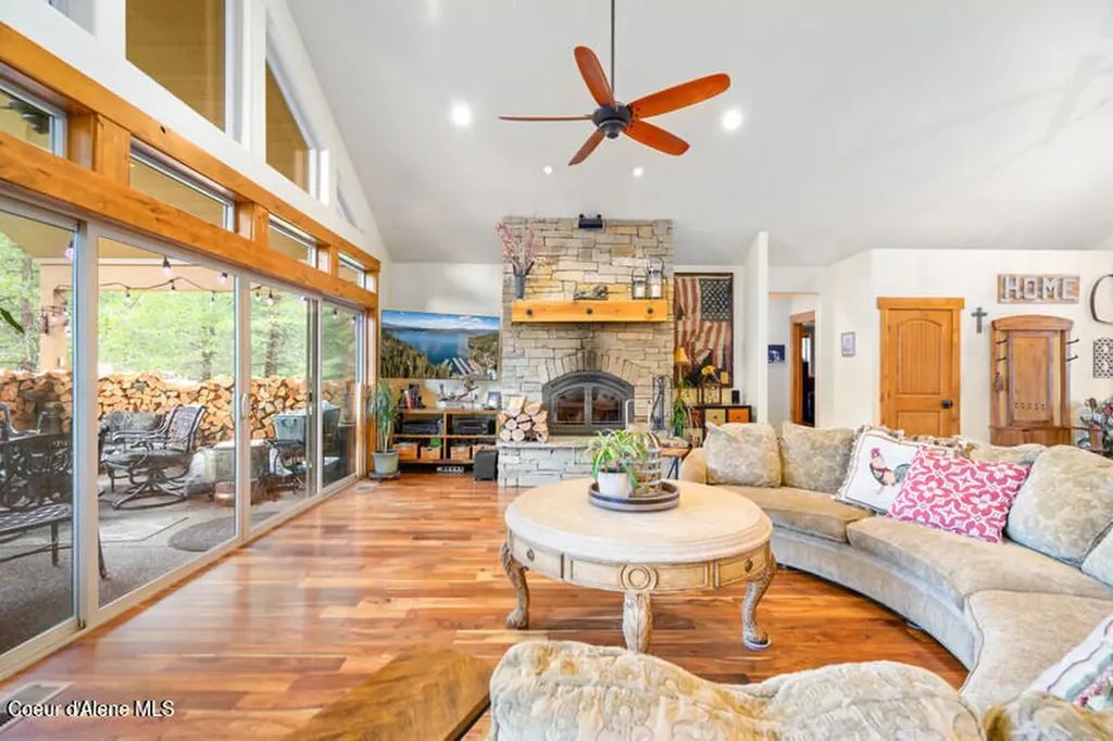 1819 E Misty Meadows Court Hayden Lake ID 83835