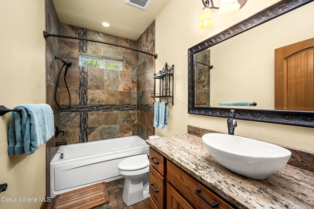 1819 E Misty Meadows Court Hayden Lake ID 83835