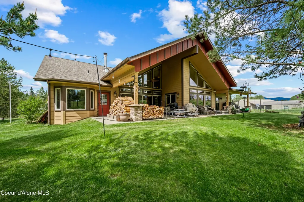 1819 E Misty Meadows Court Hayden Lake ID 83835