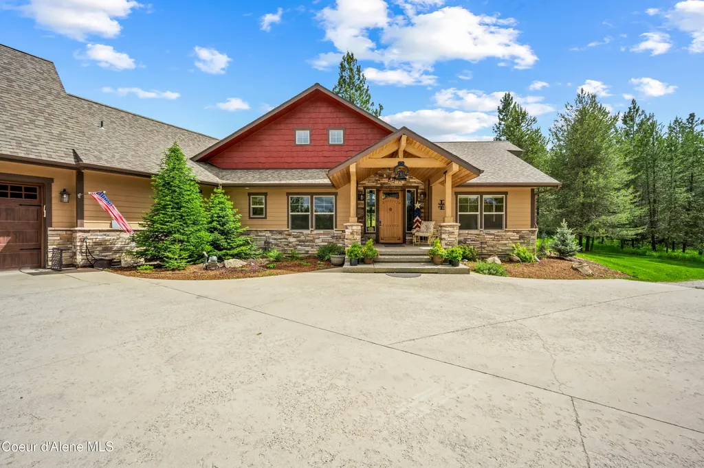 1819 E Misty Meadows Court Hayden Lake ID 83835