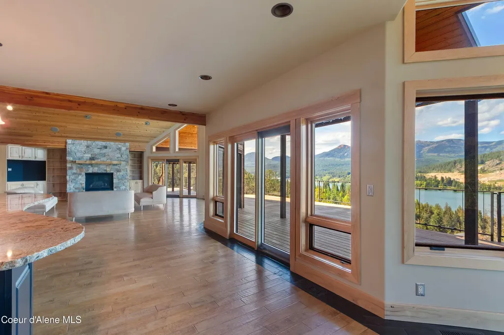 75 Buck Ridge Road Sagle ID 83860