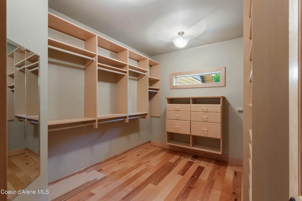 75 Buck Ridge Road Sagle ID 83860