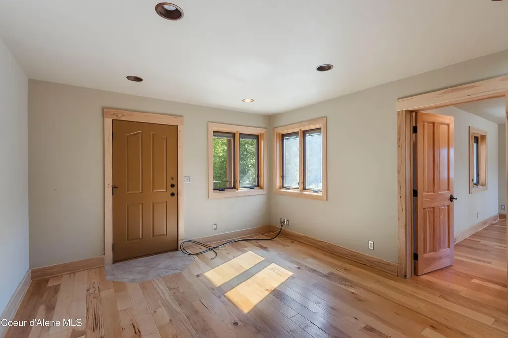 75 Buck Ridge Road Sagle ID 83860