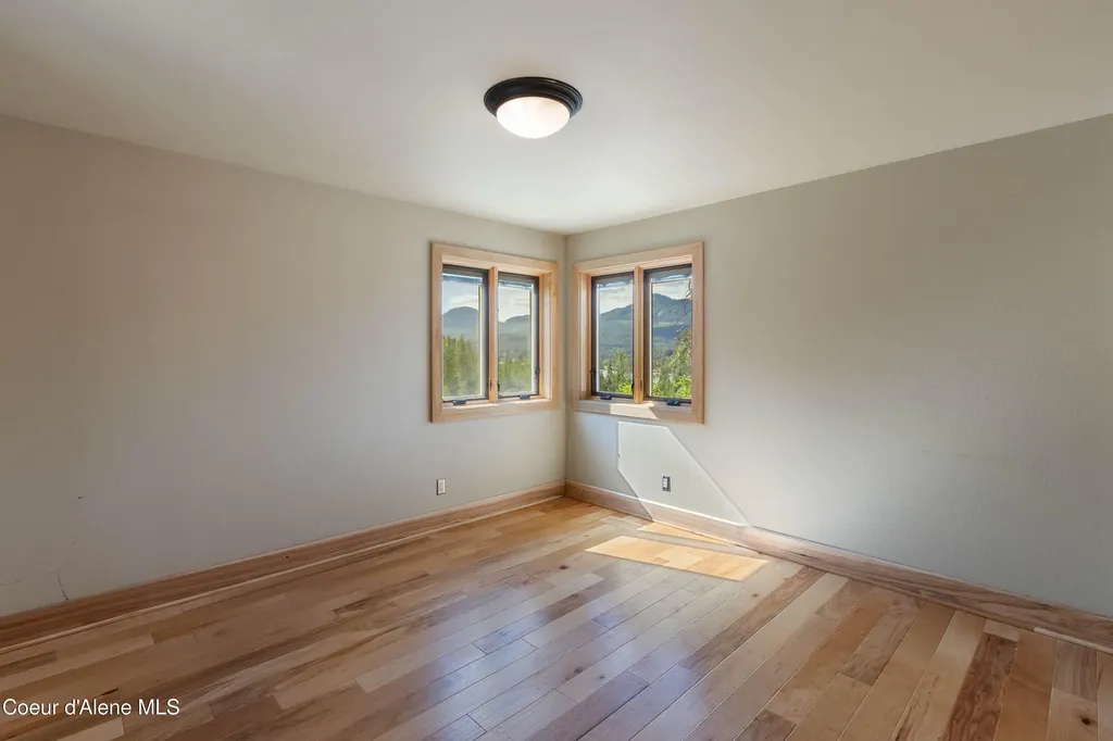 75 Buck Ridge Road Sagle ID 83860