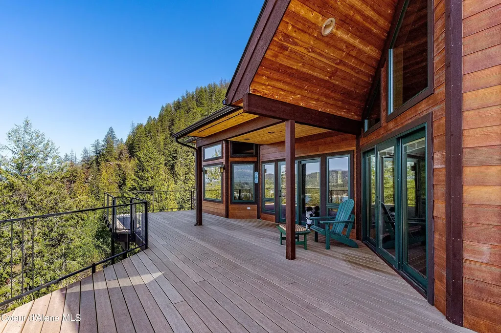 75 Buck Ridge Road Sagle ID 83860