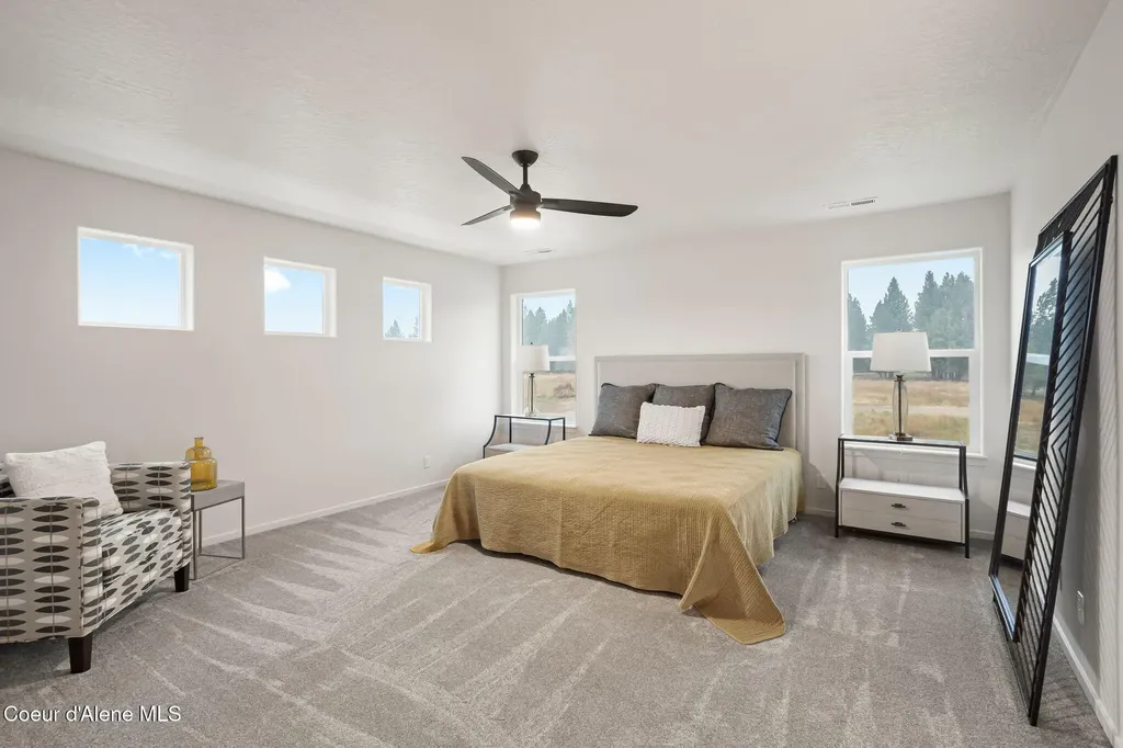 6015 W Dayton Avenue Rathdrum ID 83858