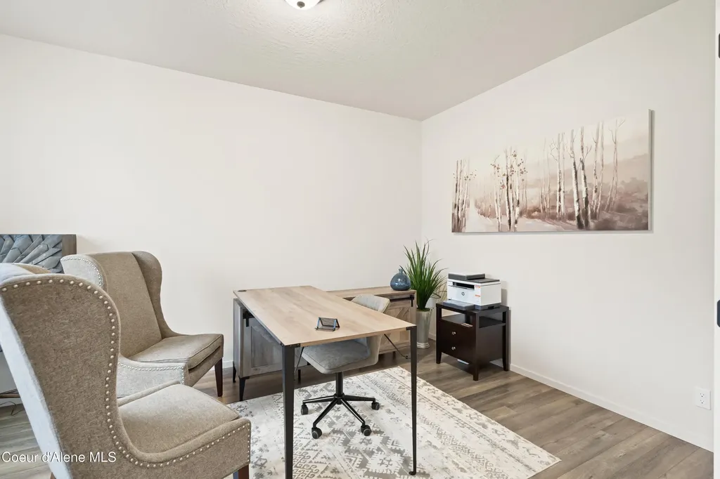 6015 W Dayton Avenue Rathdrum ID 83858