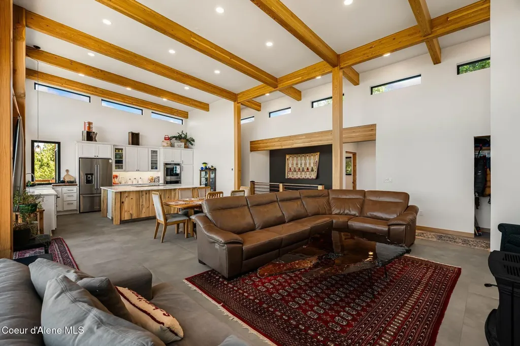 933 Rising Hawk Ridge Road Sandpoint ID 83864
