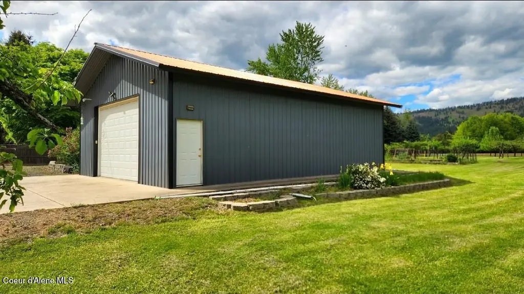 874 Cottonwood Drive St. Maries ID 83861