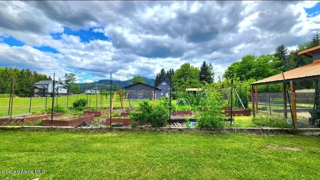 874 Cottonwood Drive St. Maries ID 83861