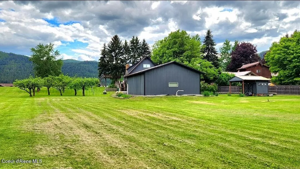 874 Cottonwood Drive St. Maries ID 83861