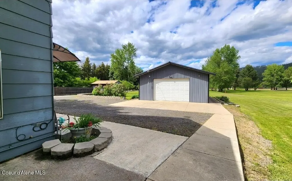 874 Cottonwood Drive St. Maries ID 83861