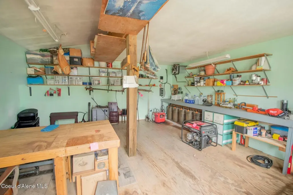 2884 Morris Road Naples ID 83847
