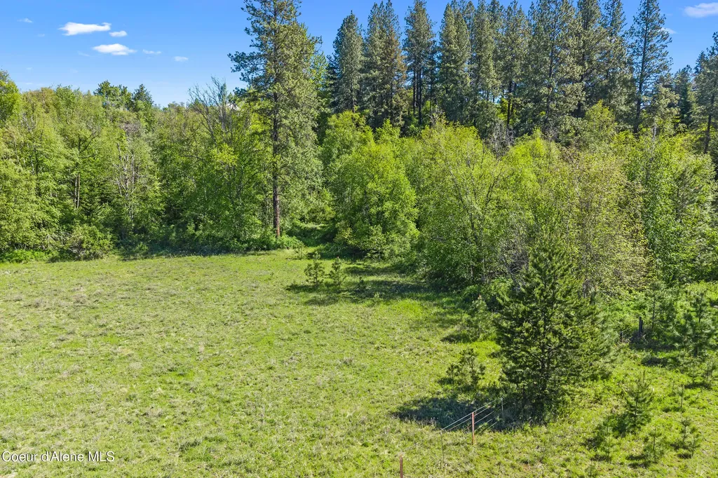 4450 Us-2 Priest River ID 83856