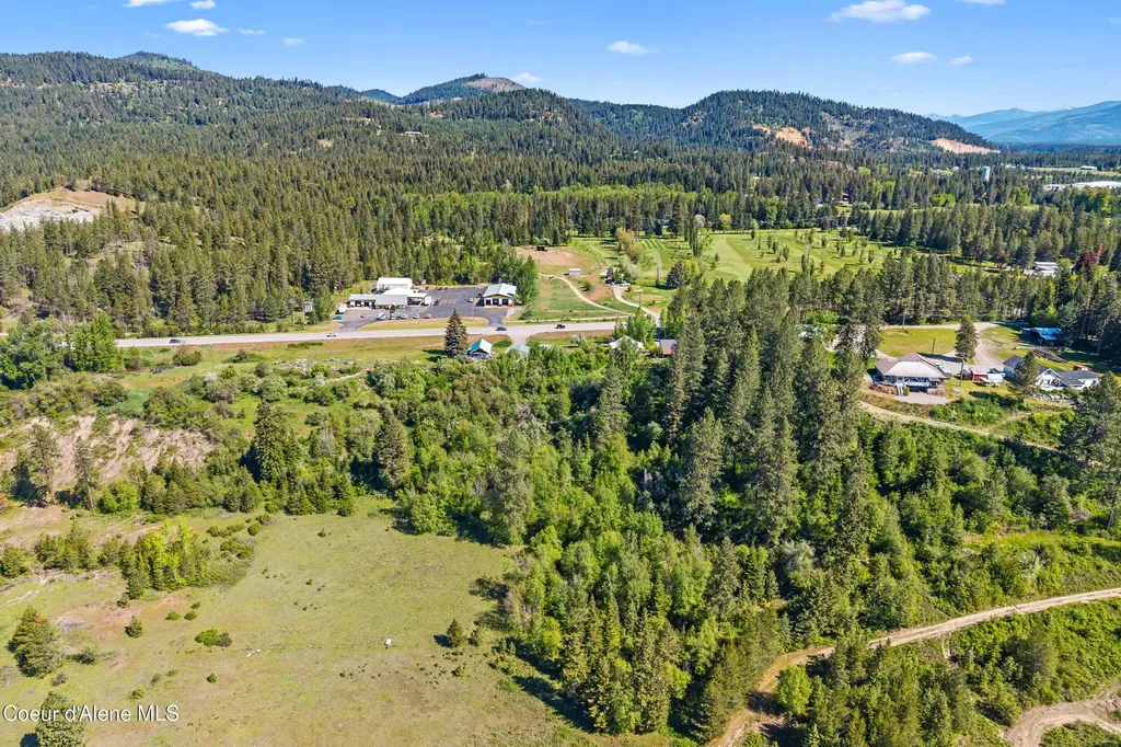 4450 Us-2 Priest River ID 83856