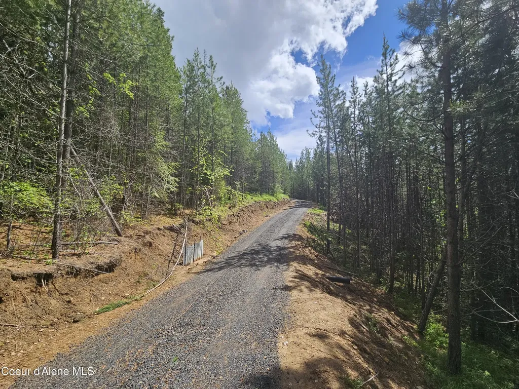 Nka Crystal Peak Road Fernwood ID 83830
