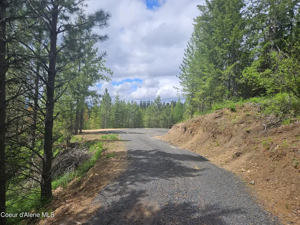 Nka Crystal Peak Road Fernwood ID 83830