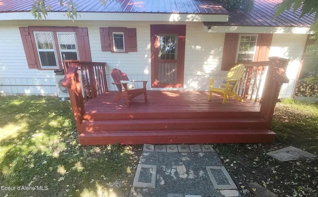 84 Highland Flats Road Naples ID 83847