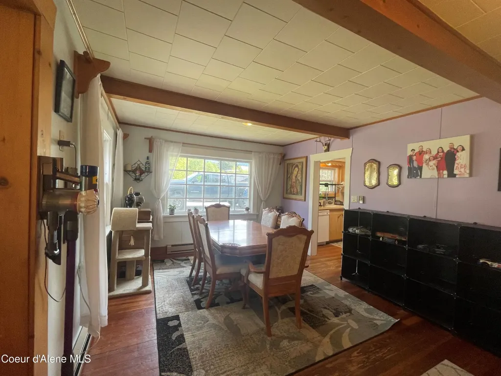 84 Highland Flats Road Naples ID 83847