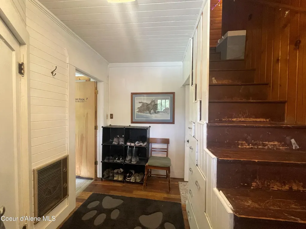 84 Highland Flats Road Naples ID 83847
