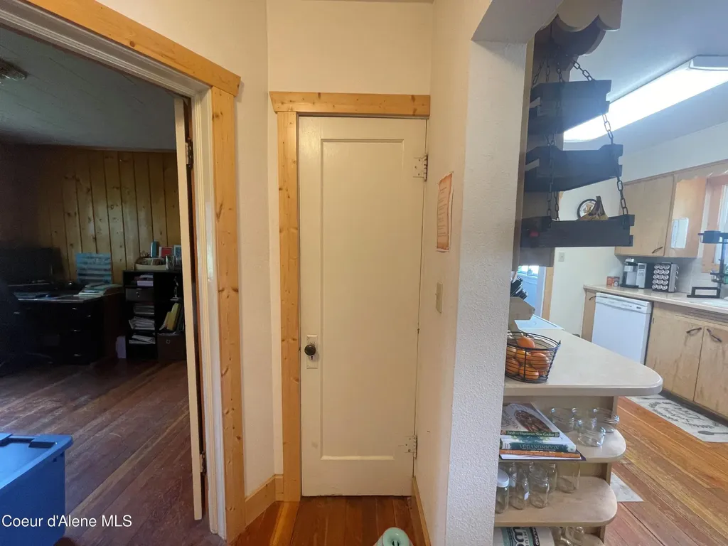 84 Highland Flats Road Naples ID 83847