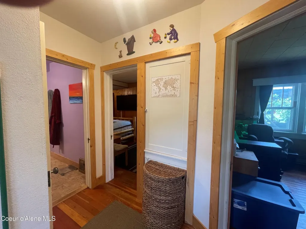84 Highland Flats Road Naples ID 83847