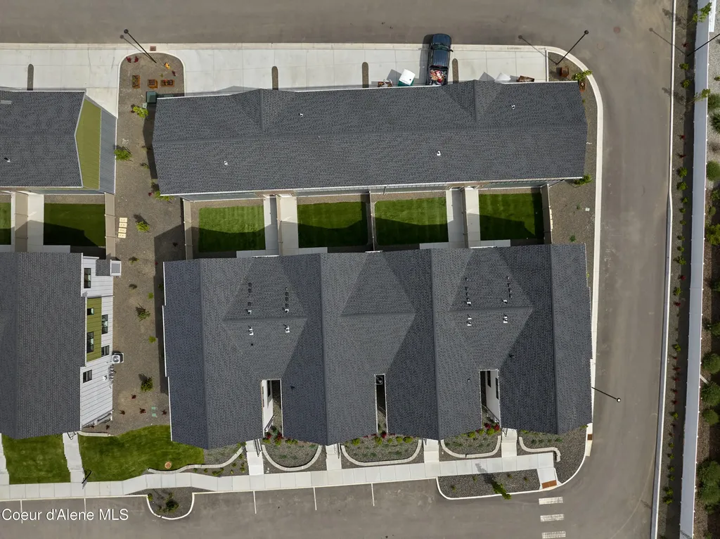 1033 E Railroad Avenue Post Falls ID 83854