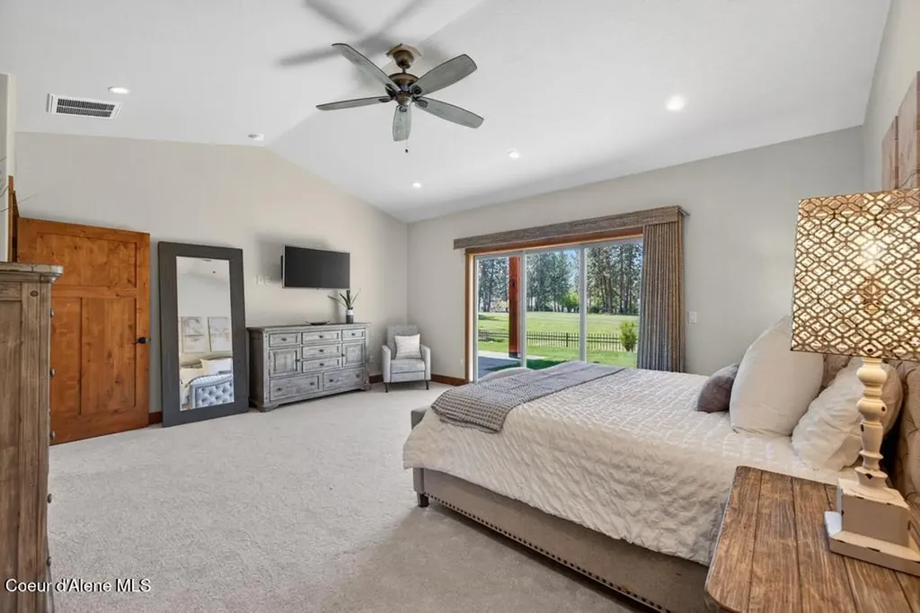 704 N Dundee Drive Post Falls ID 83854
