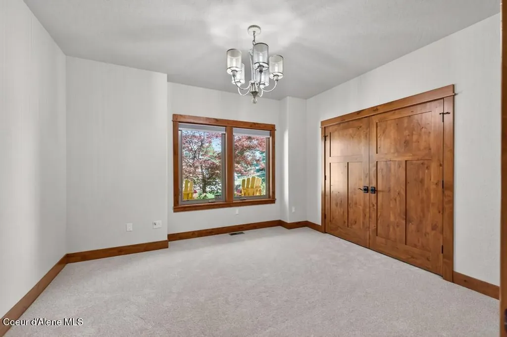 704 N Dundee Drive Post Falls ID 83854