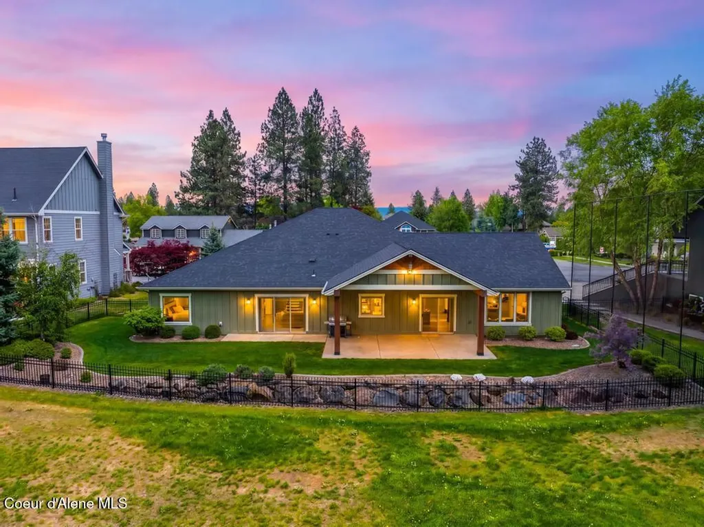 704 N Dundee Drive Post Falls ID 83854