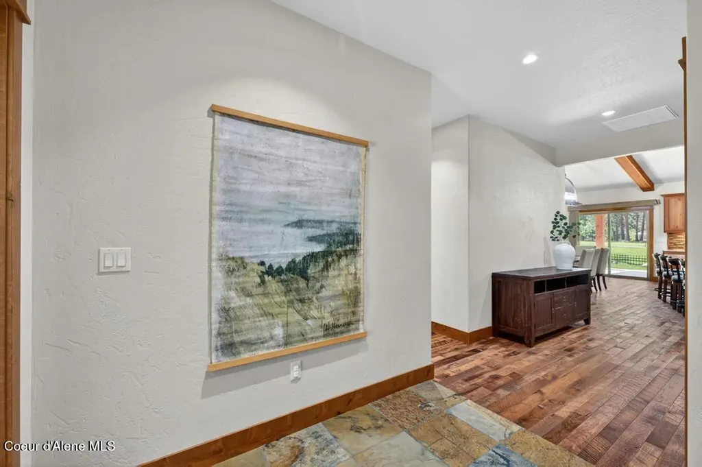 704 N Dundee Drive Post Falls ID 83854