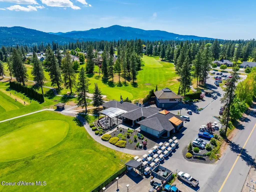 704 N Dundee Drive Post Falls ID 83854