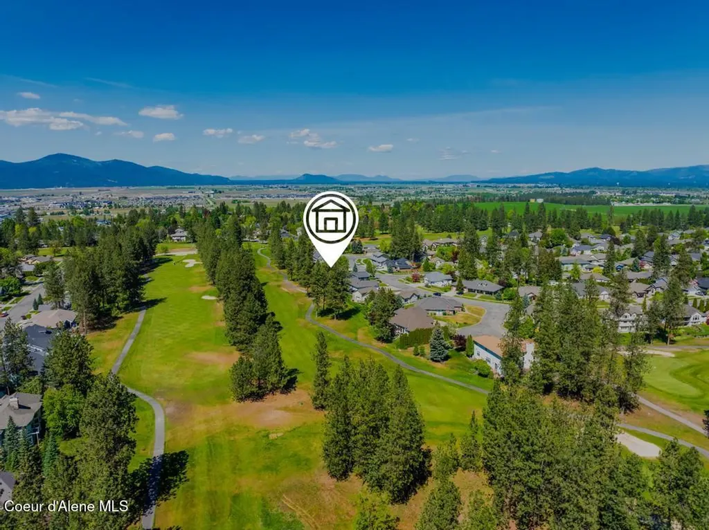704 N Dundee Drive Post Falls ID 83854