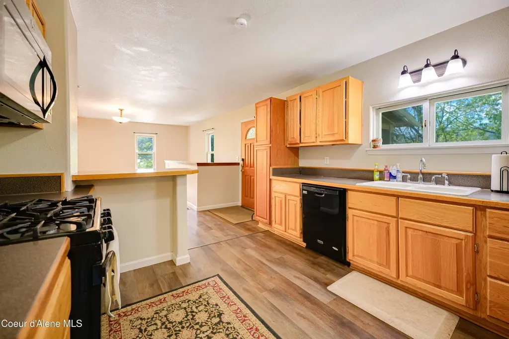 43112 Silver Valley Road Kingston ID 83839