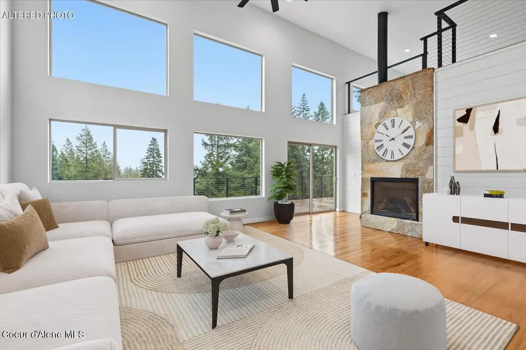 21941 S Lakeview Drive Worley ID 83876