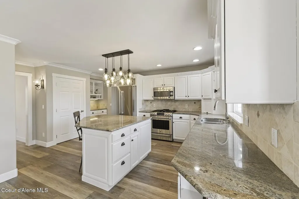 2356 N Reiswig Road Post Falls ID 83854