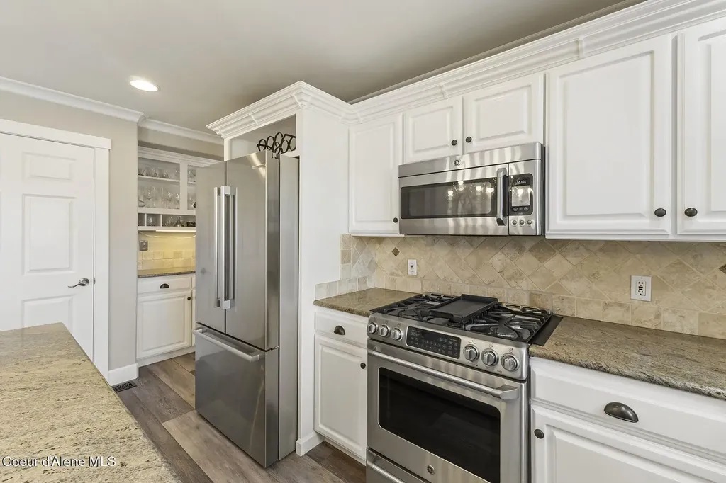 2356 N Reiswig Road Post Falls ID 83854