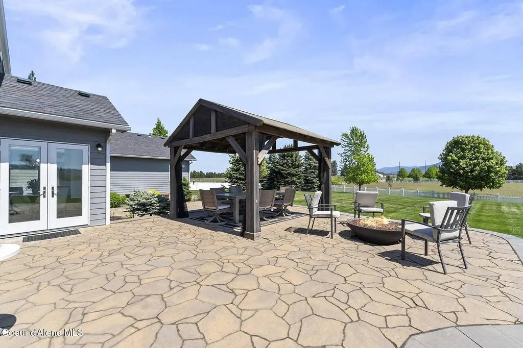 2356 N Reiswig Road Post Falls ID 83854